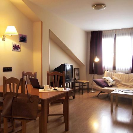 Hotel Y Apartamentos Arias นาเวีย ห้อง รูปภาพ