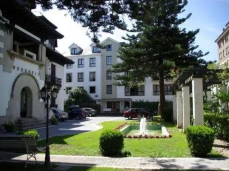 Hotel Y Apartamentos Arias นาเวีย ภายนอก รูปภาพ