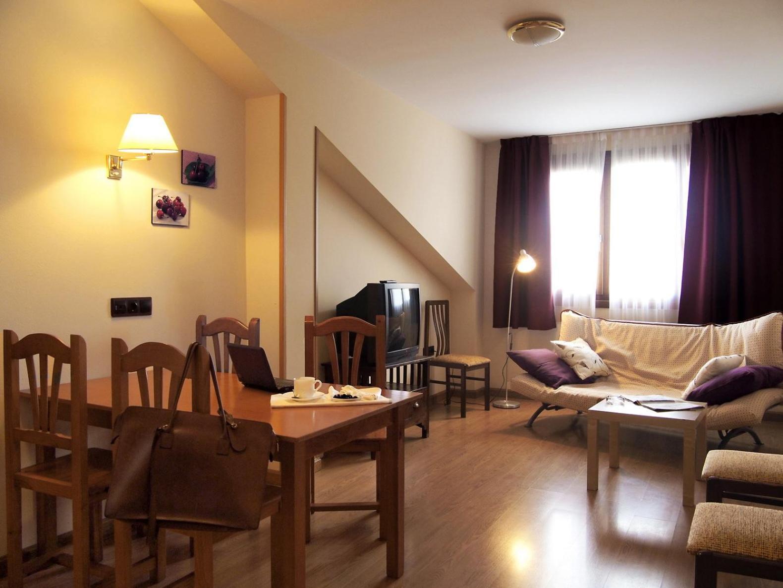 Hotel Y Apartamentos Arias นาเวีย ห้อง รูปภาพ